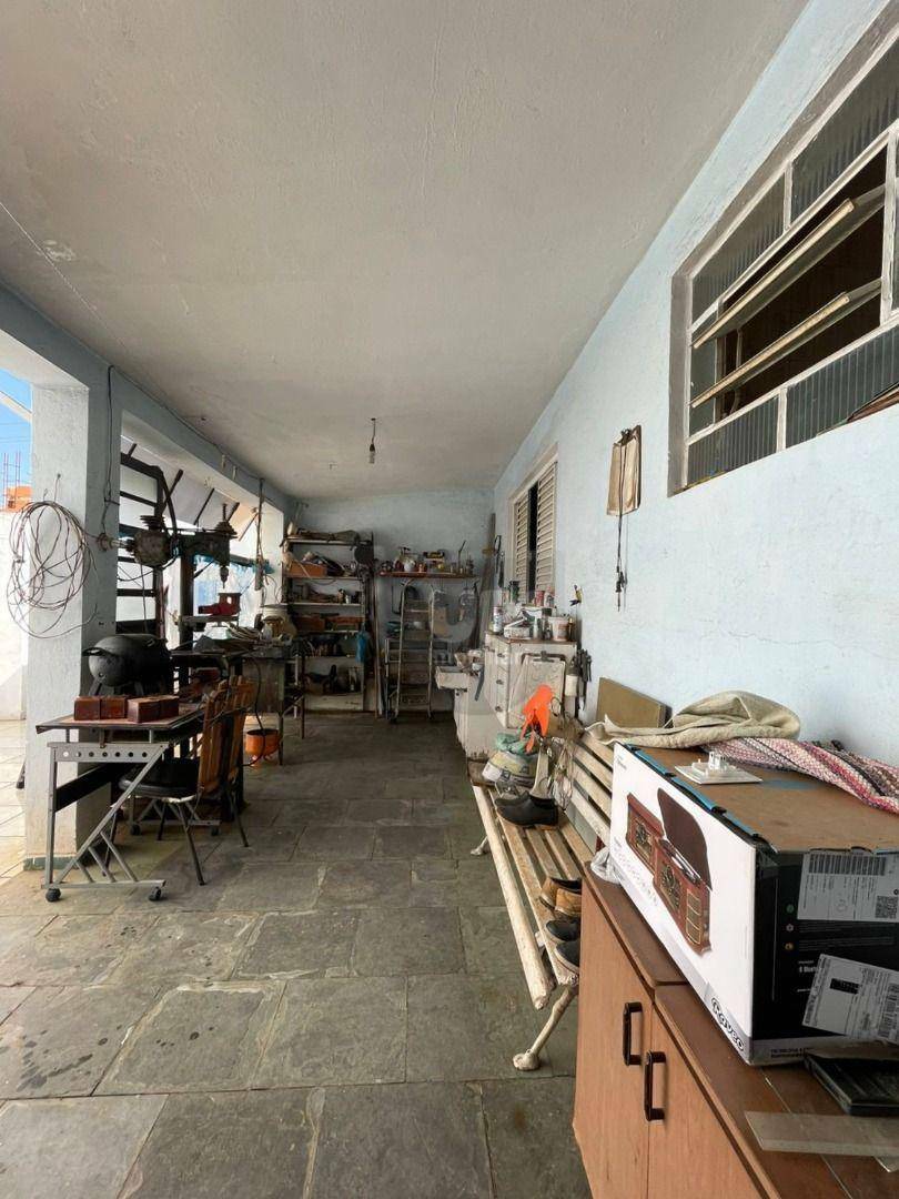 Sobrado à venda com 5 quartos, 340m² - Foto 29