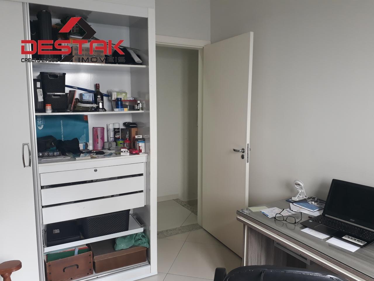 Casa à venda com 3 quartos, 230m² - Foto 19