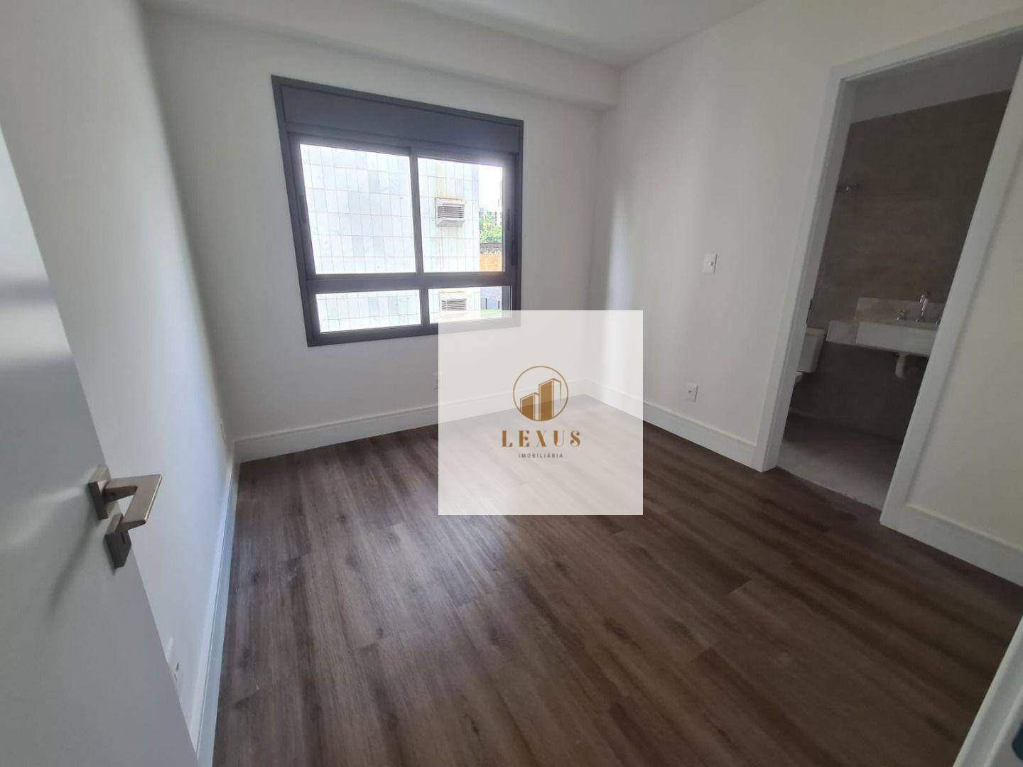 Apartamento à venda com 2 quartos, 67m² - Foto 6