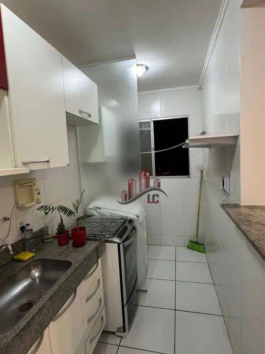 Apartamento para alugar com 2 quartos, 49m² - Foto 4