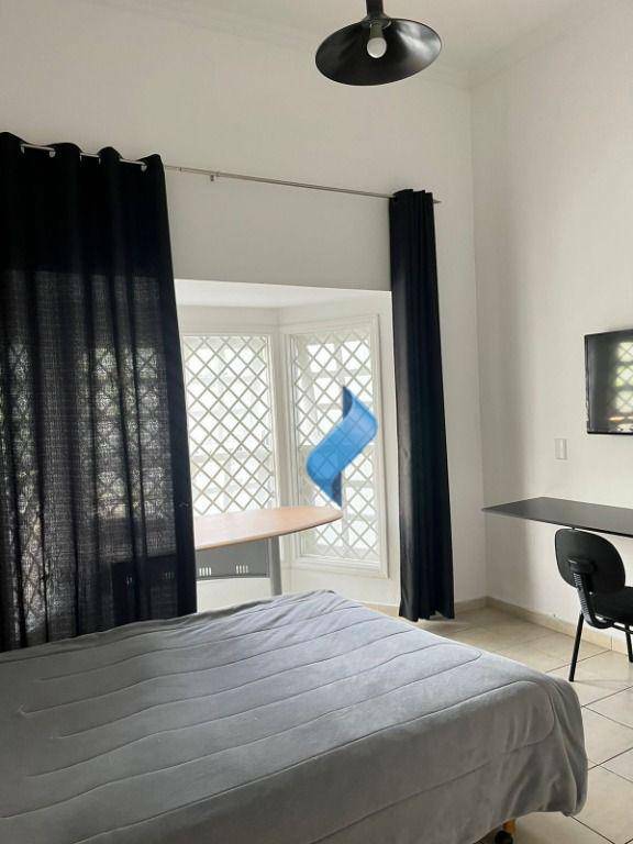 Casa à venda com 4 quartos, 235m² - Foto 10