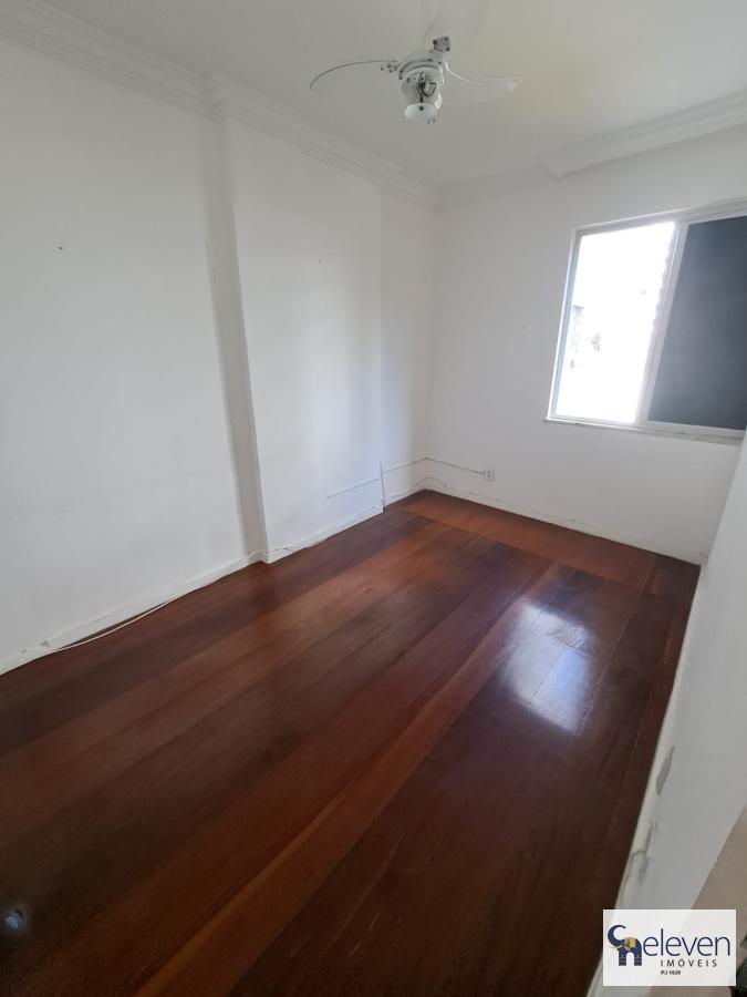 Apartamento à venda com 4 quartos, 145m² - Foto 2