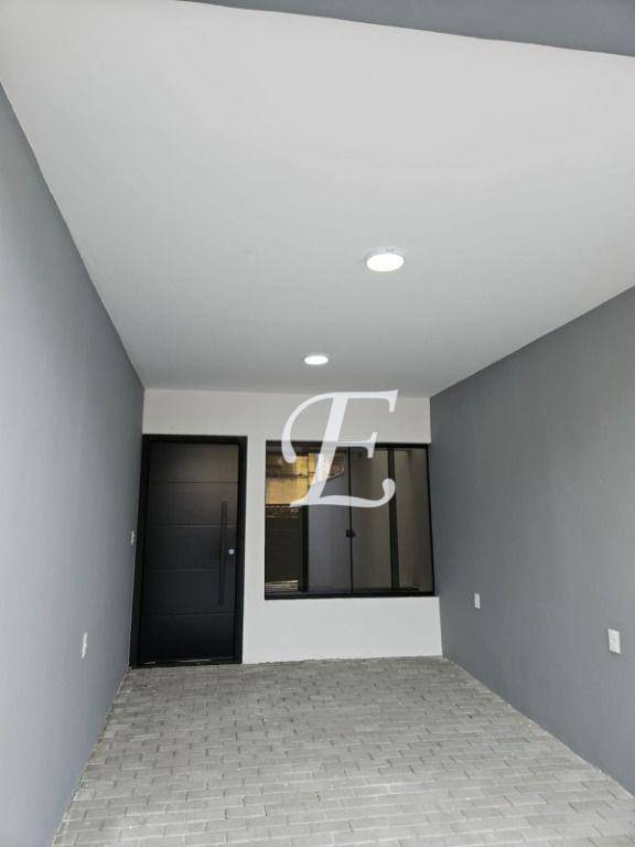 Sobrado à venda com 3 quartos, 140m² - Foto 2