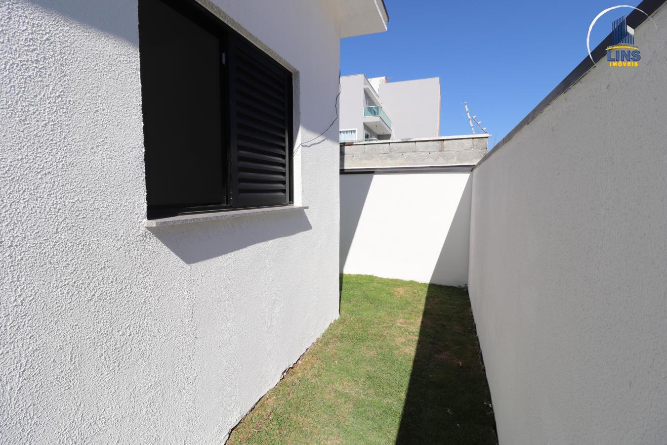 Casa à venda com 3 quartos, 136m² - Foto 17