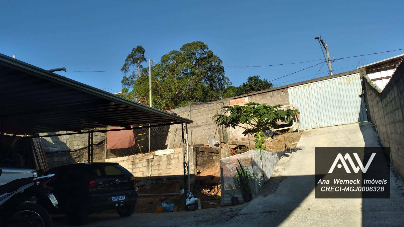 Casa à venda com 3 quartos, 140m² - Foto 2