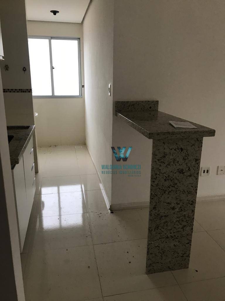 Apartamento à venda com 2 quartos, 55m² - Foto 7