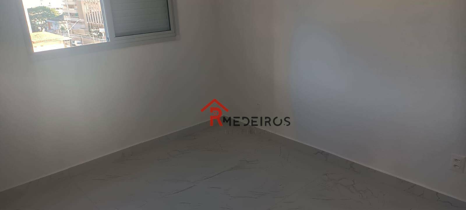 Apartamento à venda com 2 quartos, 85m² - Foto 7