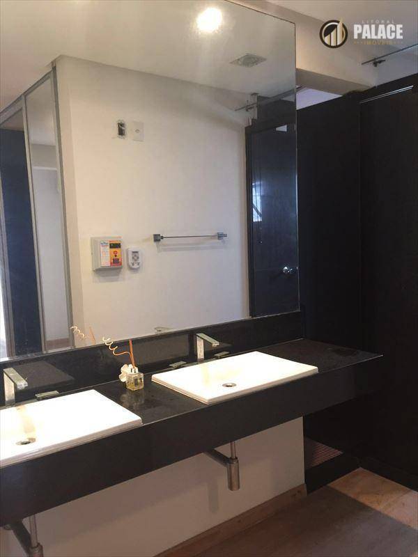 Cobertura à venda com 4 quartos, 250m² - Foto 18