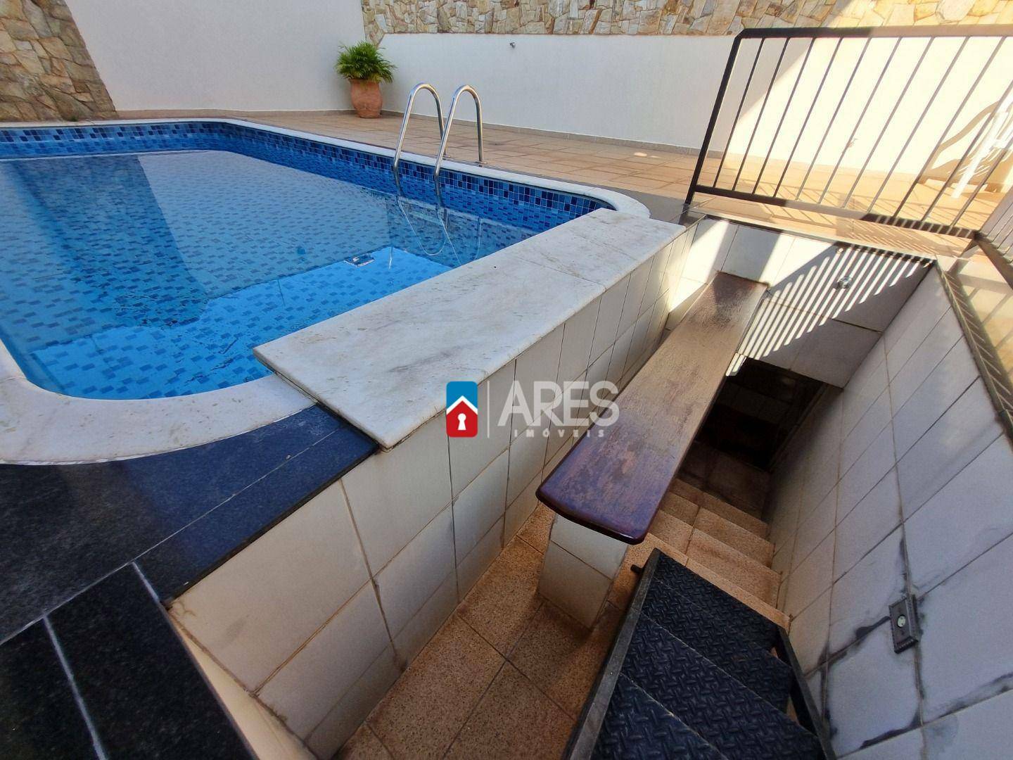 Casa à venda com 4 quartos, 364m² - Foto 25