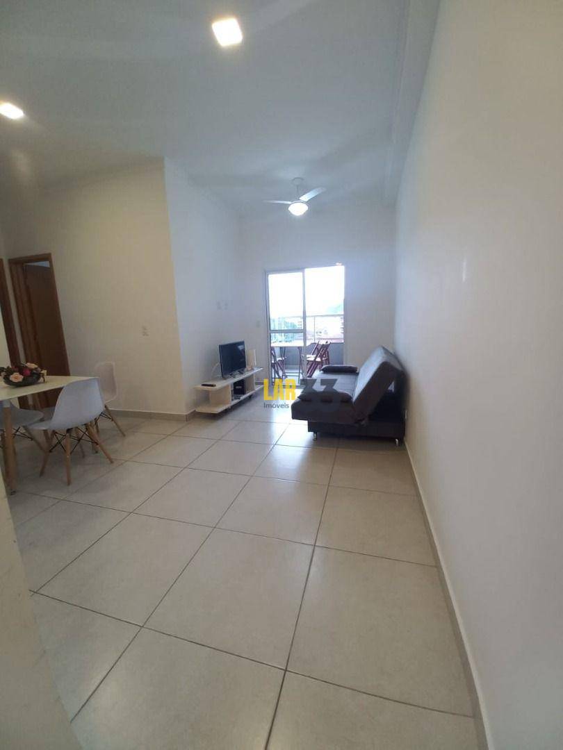 Apartamento à venda com 2 quartos, 62m² - Foto 9