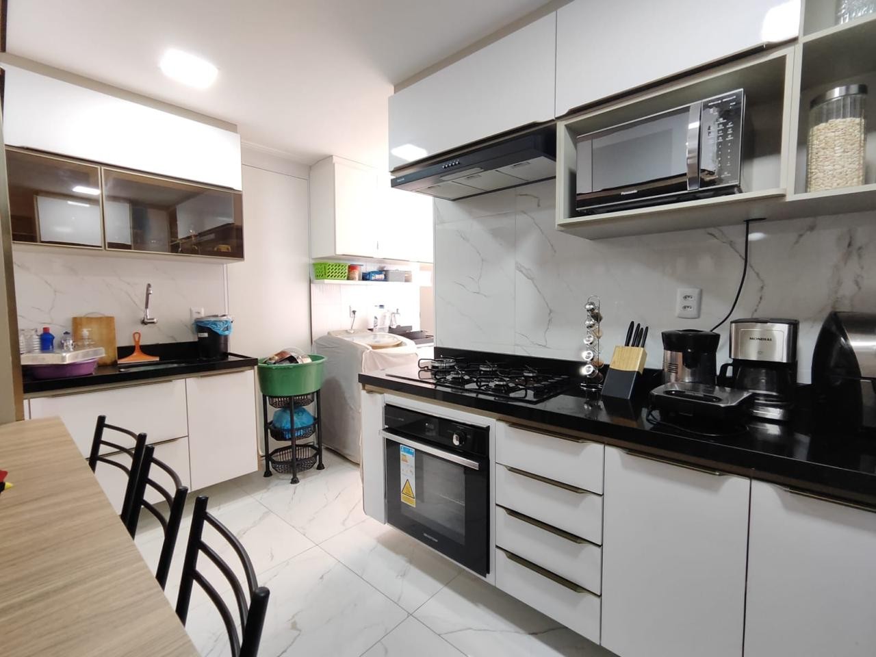 Apartamento à venda com 3 quartos, 94m² - Foto 11
