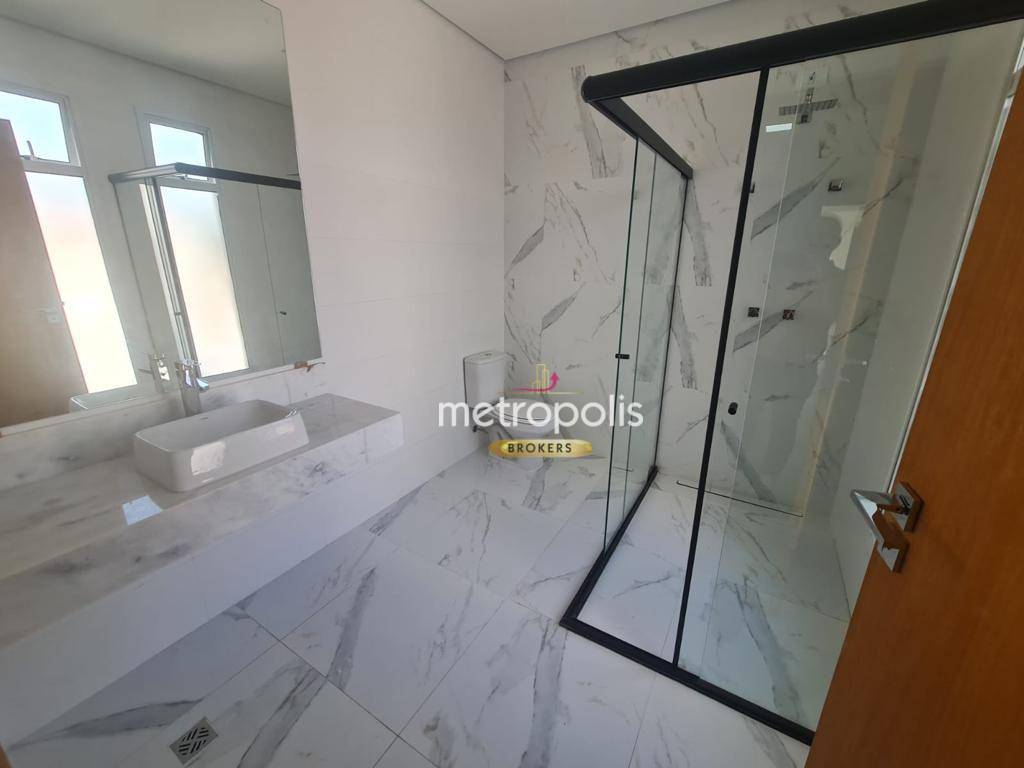 Sobrado à venda com 3 quartos, 300m² - Foto 13