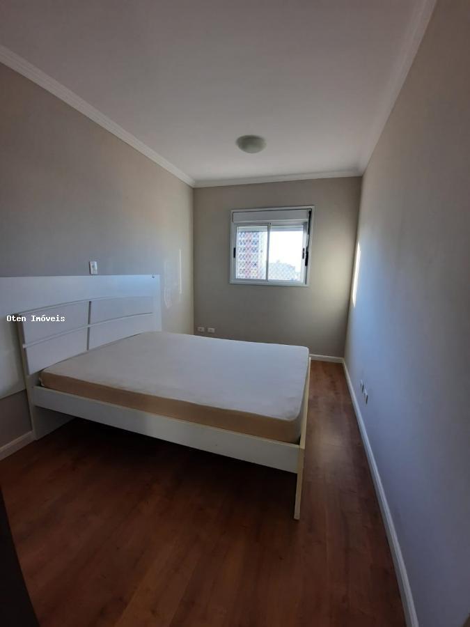 Apartamento para alugar com 2 quartos, 60m² - Foto 13