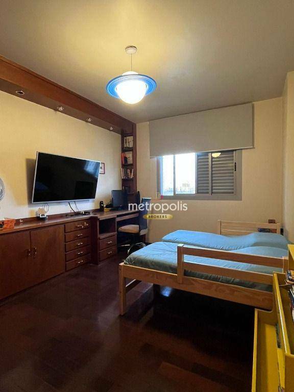 Apartamento à venda com 4 quartos, 203m² - Foto 16