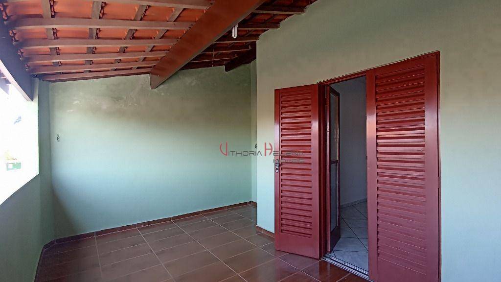 Casa para alugar com 2 quartos, 100m² - Foto 12