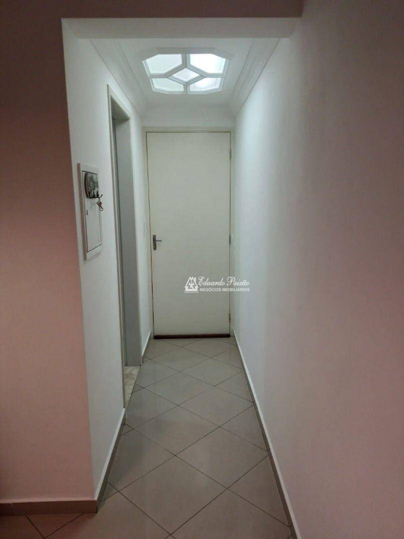 Apartamento à venda com 2 quartos, 56m² - Foto 9