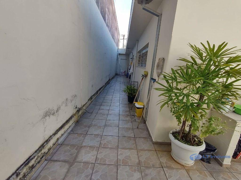 Casa à venda com 2 quartos, 187m² - Foto 8