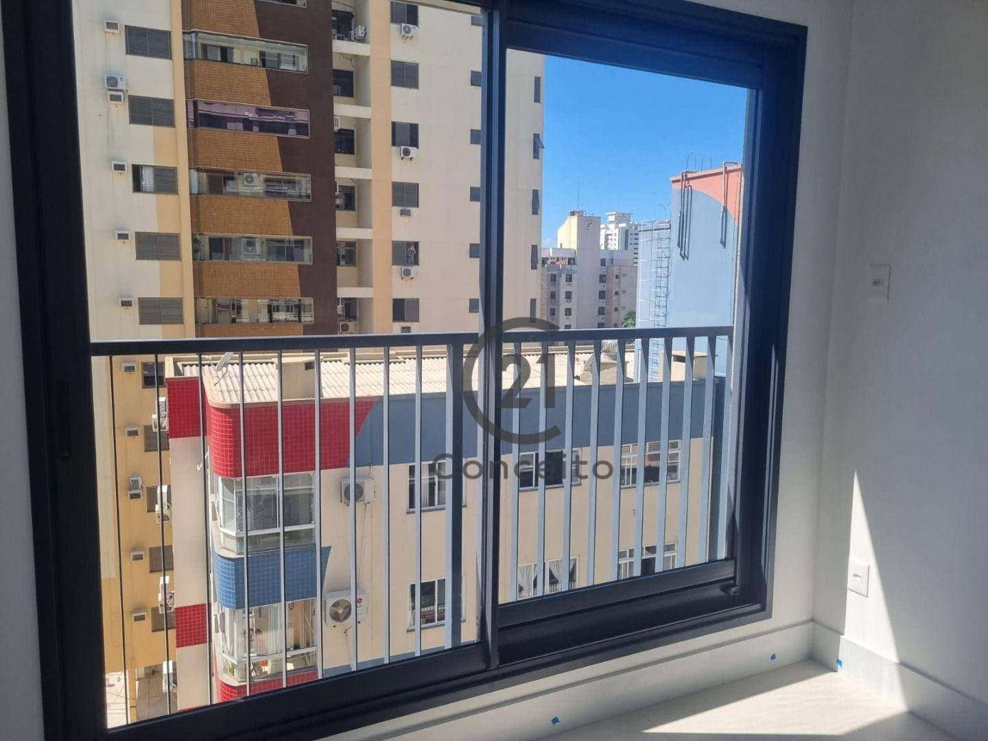 Kitnet e Studio à venda com 1 quarto, 40m² - Foto 2