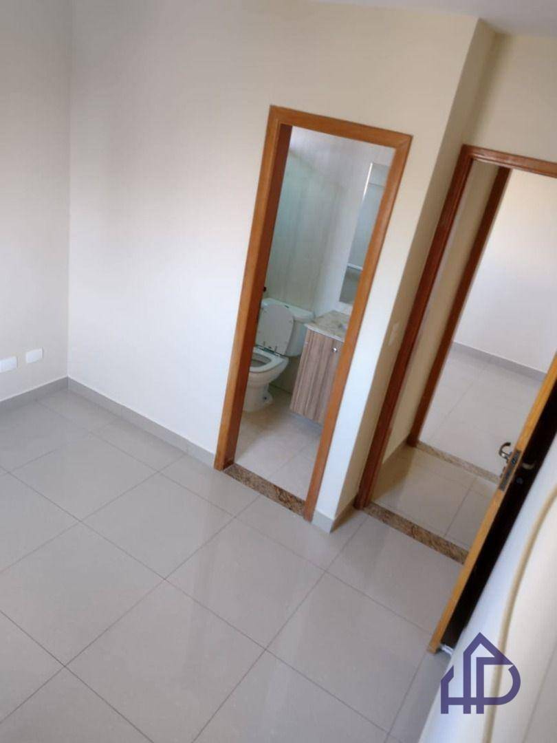 Apartamento para alugar com 3 quartos, 70m² - Foto 6