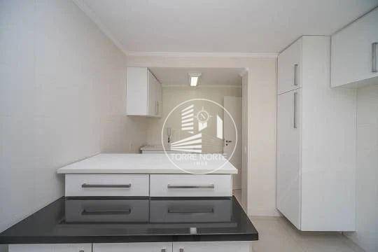 Apartamento à venda com 3 quartos, 125m² - Foto 11