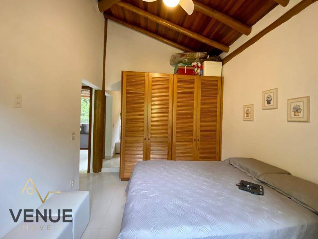 Casa de Condomínio à venda com 4 quartos, 250m² - Foto 52