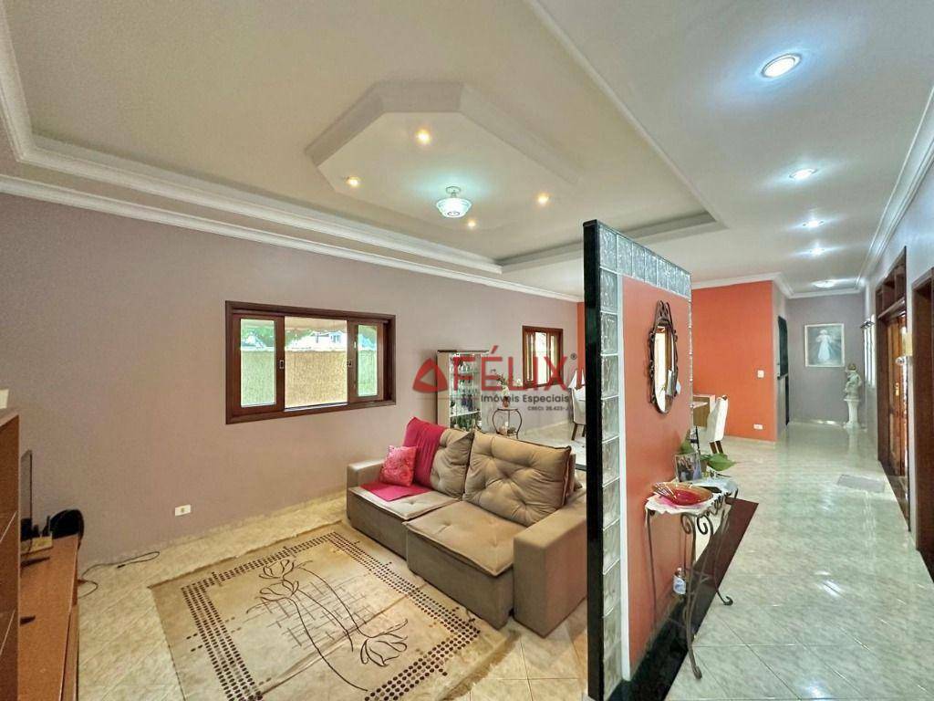 Casa de Condomínio à venda com 3 quartos, 186m² - Foto 16