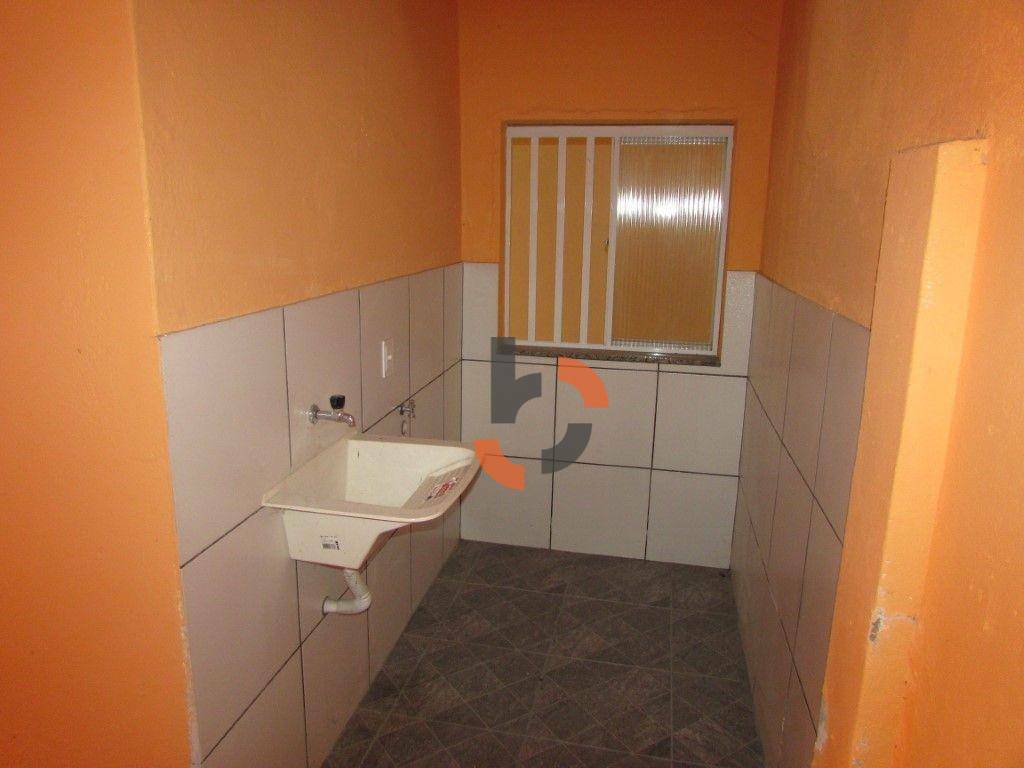 Casa à venda e aluguel com 2 quartos, 75m² - Foto 35