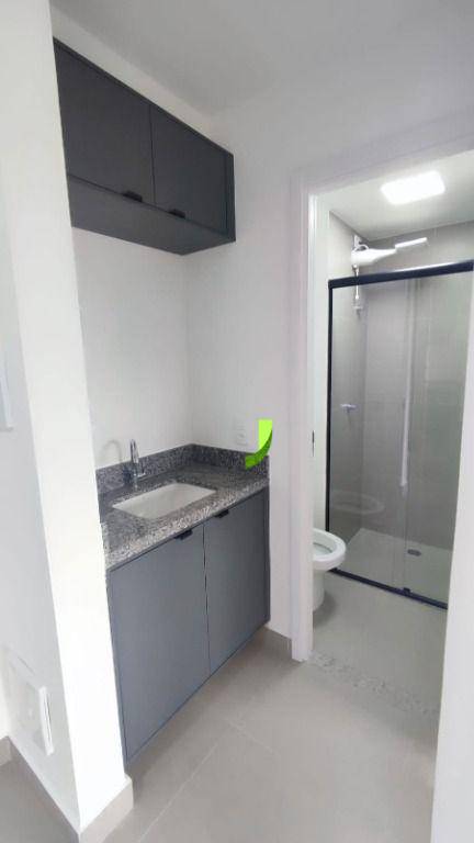 Apartamento para alugar com 2 quartos, 40m² - Foto 4