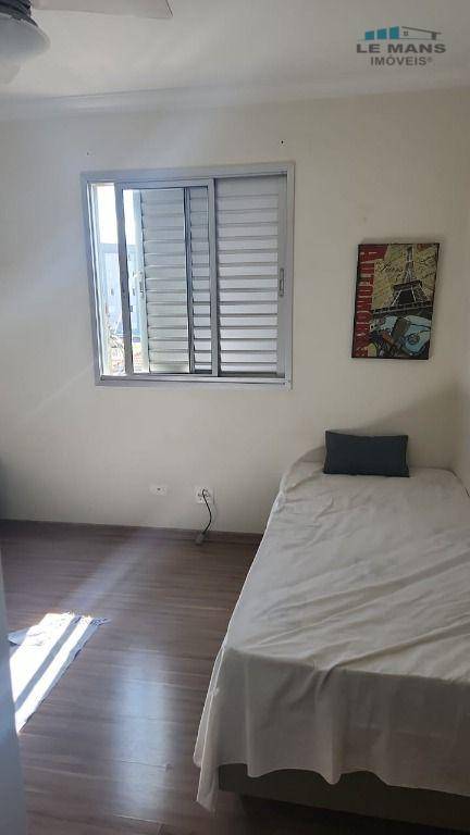 Apartamento à venda com 2 quartos, 54m² - Foto 13