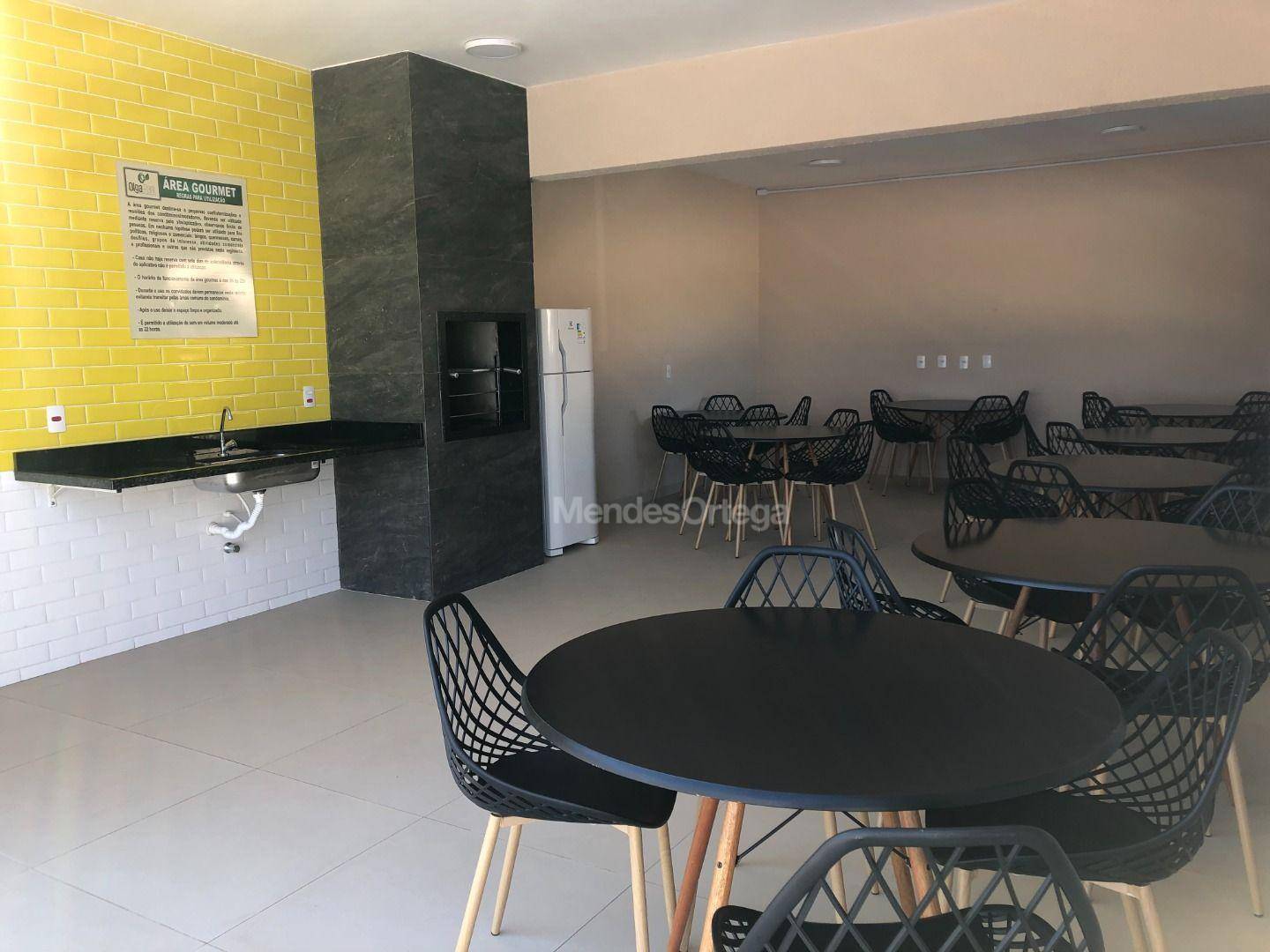 Apartamento à venda com 2 quartos, 45m² - Foto 20