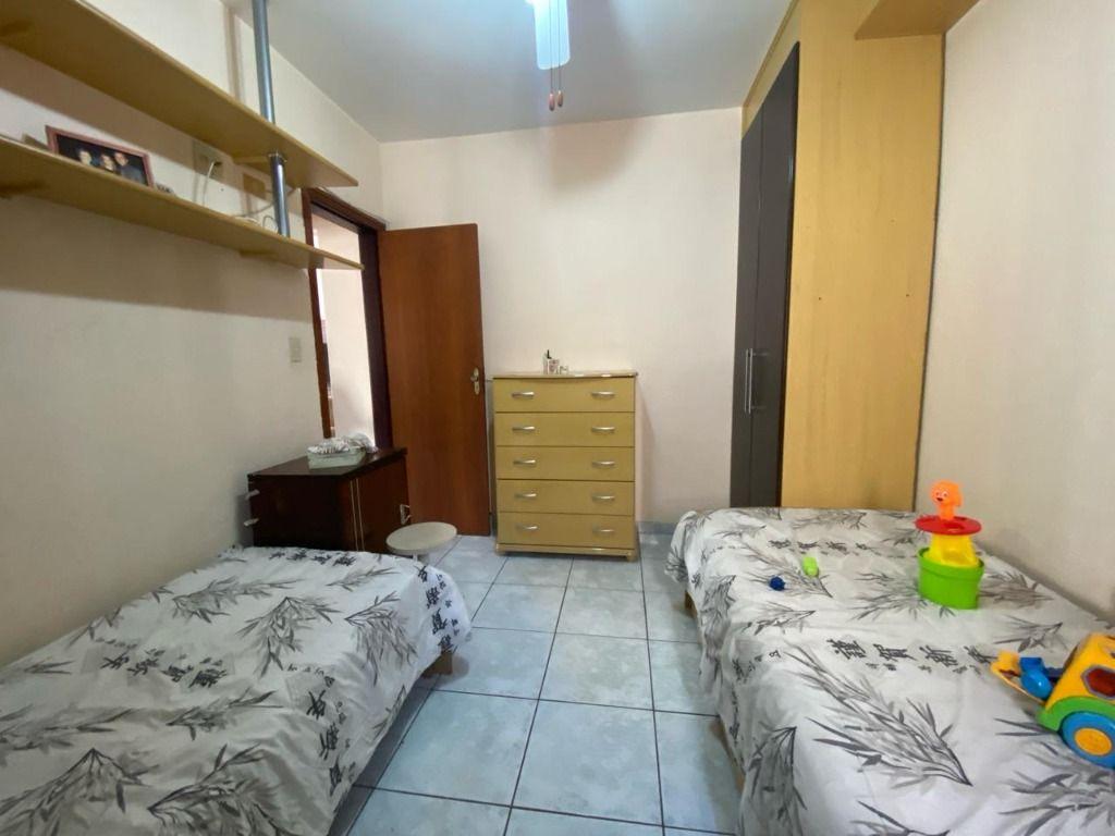 Apartamento à venda com 2 quartos, 82m² - Foto 35