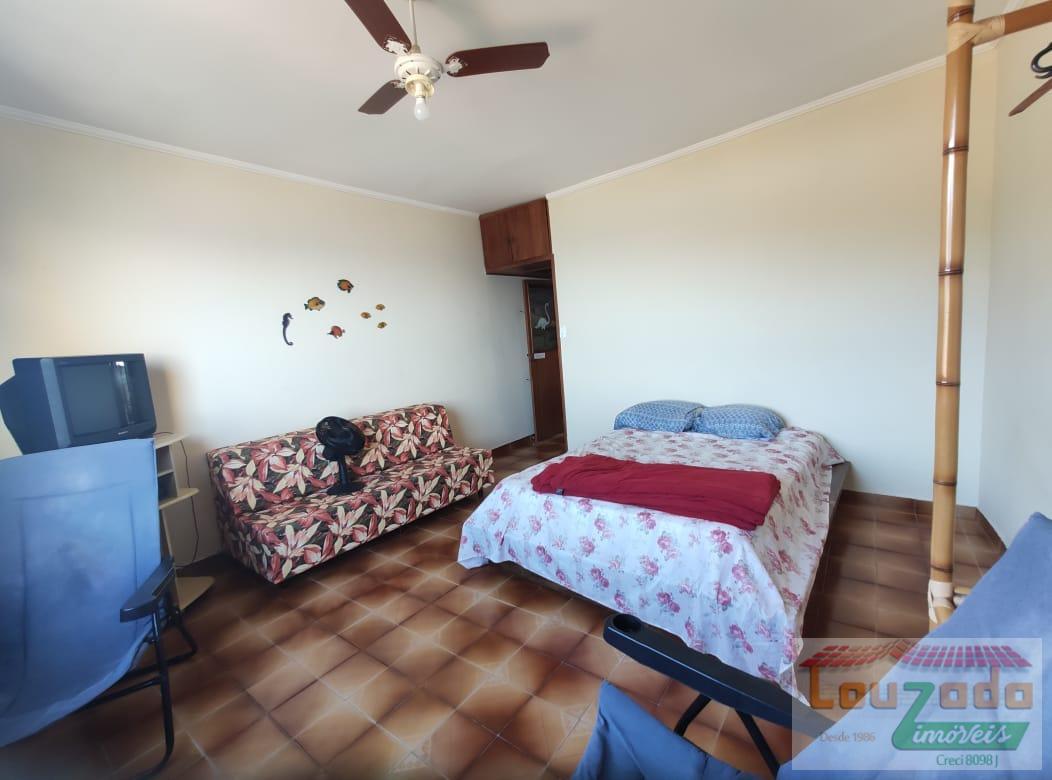 Apartamento à venda com 2 quartos, 70m² - Foto 9