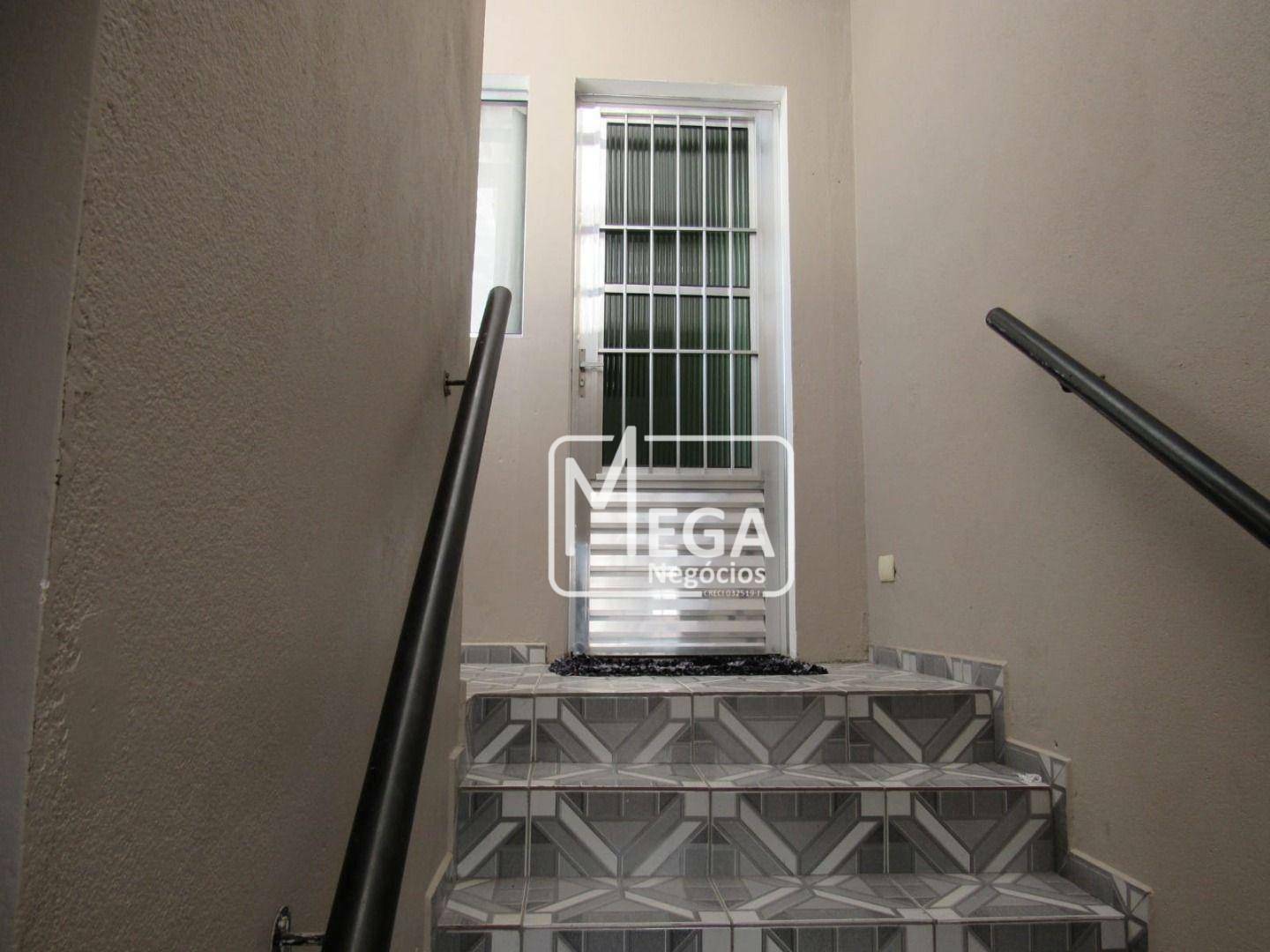 Casa à venda com 4 quartos, 250m² - Foto 26