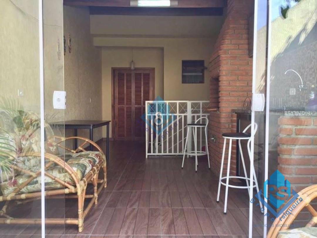 Casa à venda com 2 quartos, 140m² - Foto 23