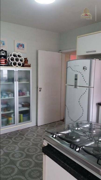 Apartamento à venda com 3 quartos, 117m² - Foto 23