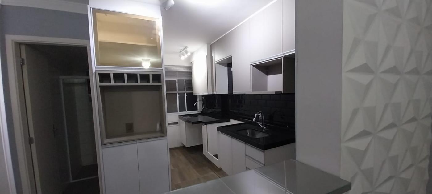 Apartamento à venda com 2 quartos, 43m² - Foto 2