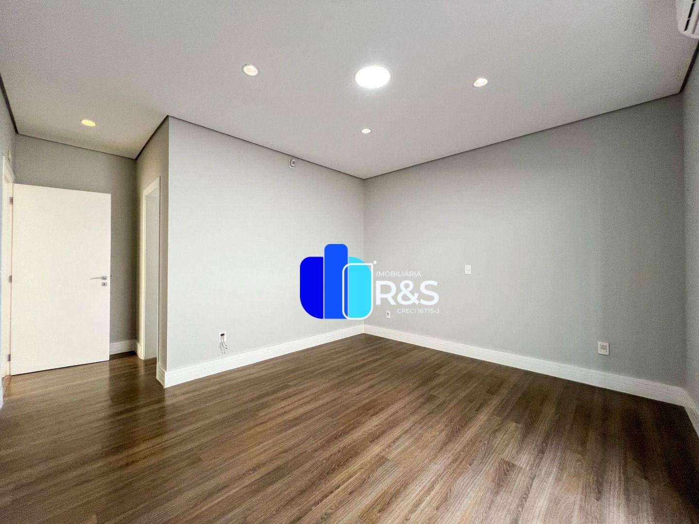 Casa de Condomínio à venda e aluguel com 4 quartos, 625m² - Foto 13
