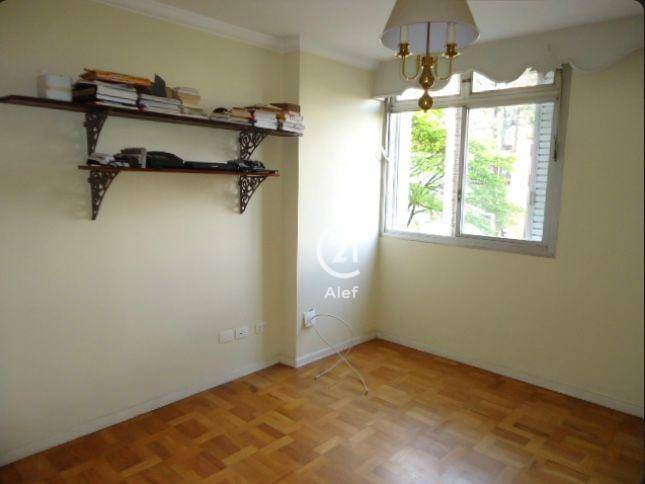 Apartamento para alugar com 3 quartos, 145m² - Foto 10