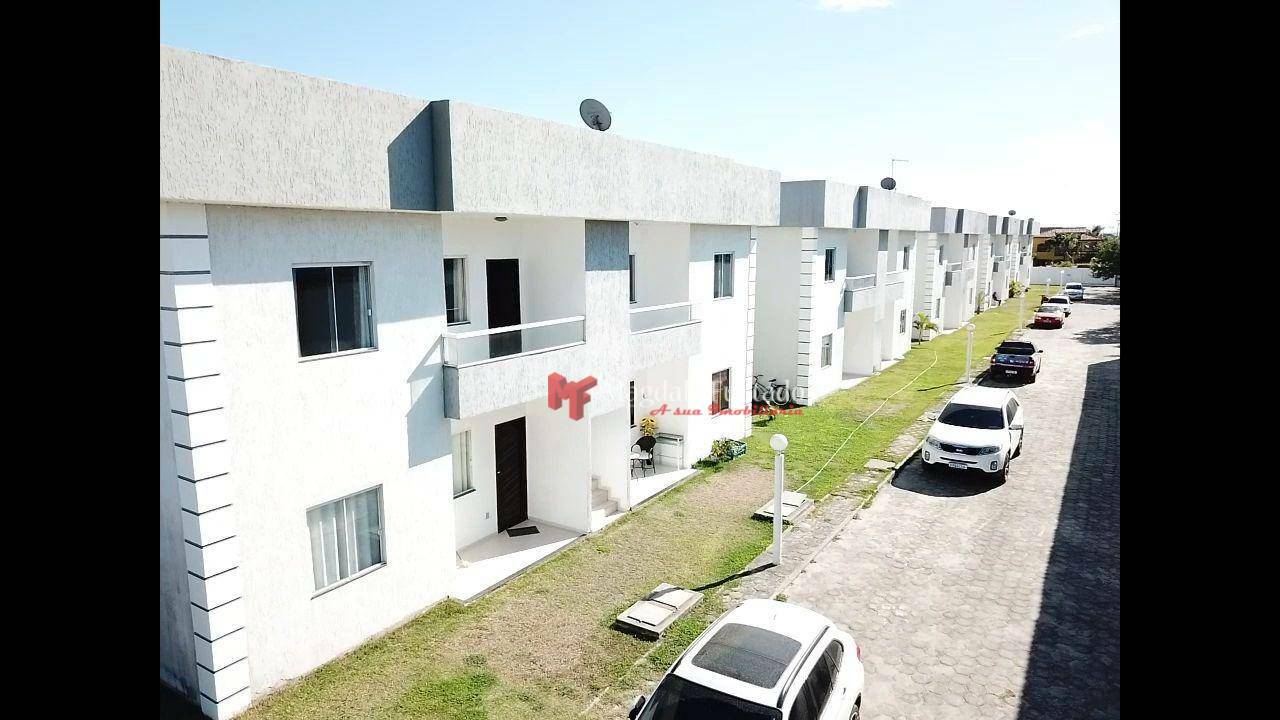 Apartamento à venda com 2 quartos, 70m² - Foto 1