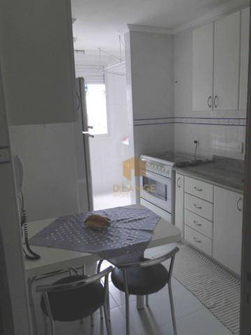 Apartamento à venda com 3 quartos, 98m² - Foto 4