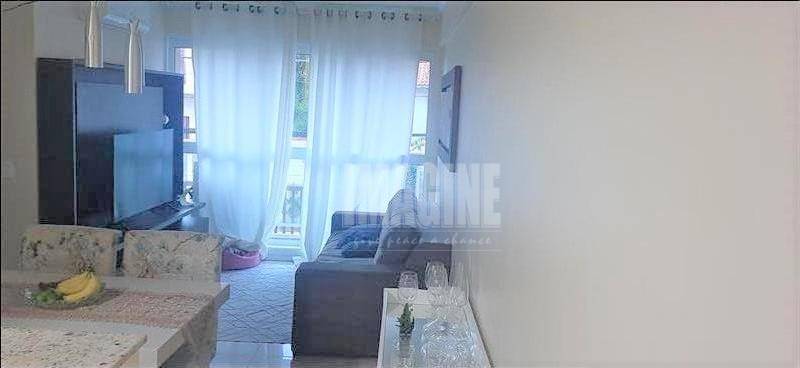 Apartamento à venda com 2 quartos, 55m² - Foto 2