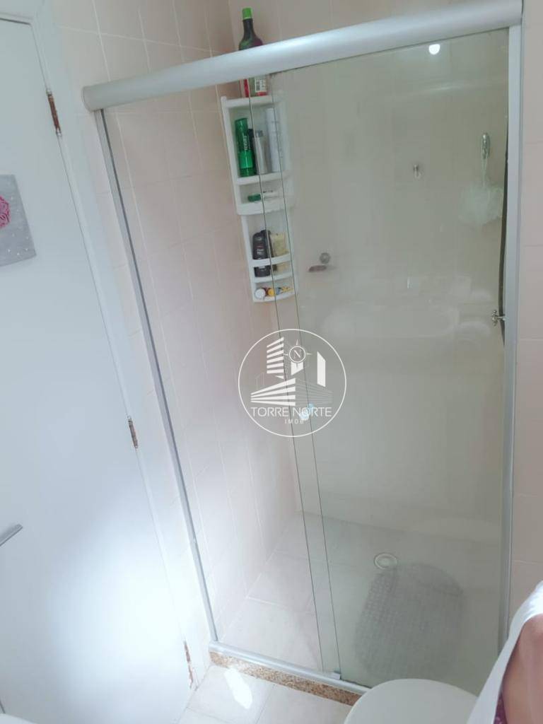 Apartamento à venda com 3 quartos, 48m² - Foto 12