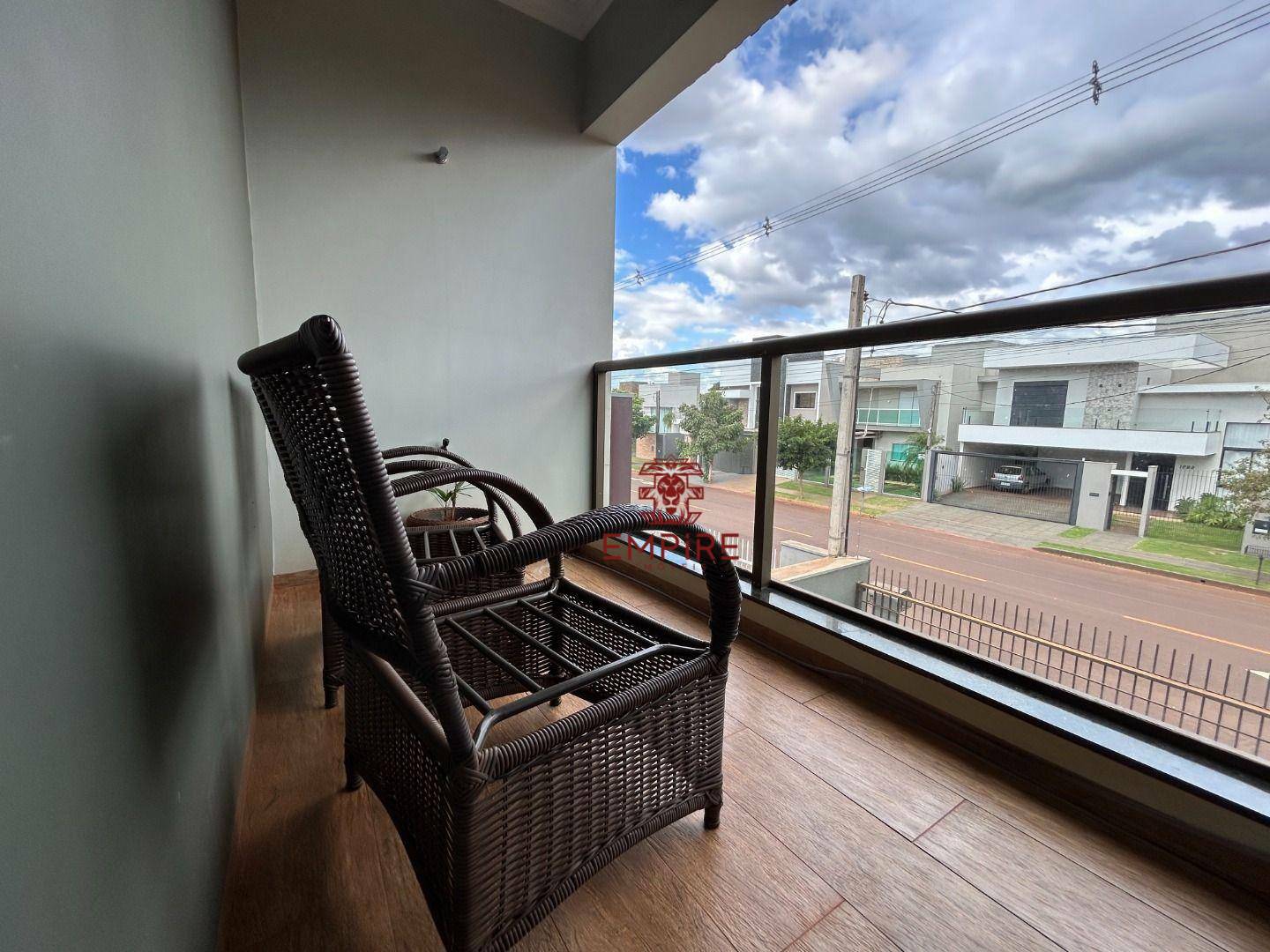 Casa à venda com 4 quartos, 300m² - Foto 12