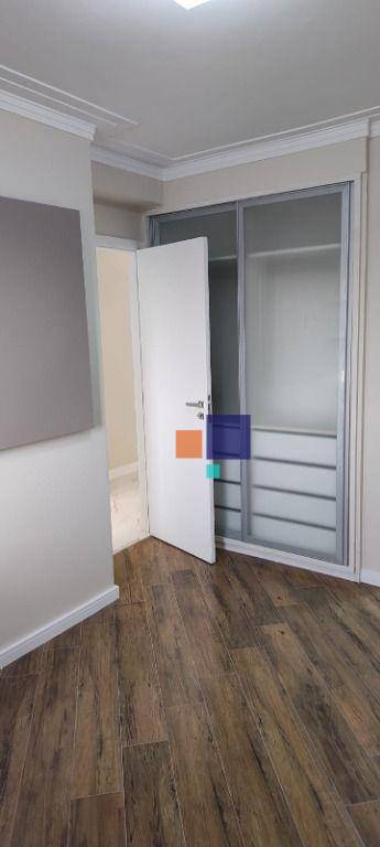 Apartamento à venda com 3 quartos, 83m² - Foto 31