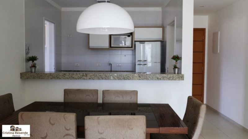 Apartamento à venda com 2 quartos, 77m² - Foto 4