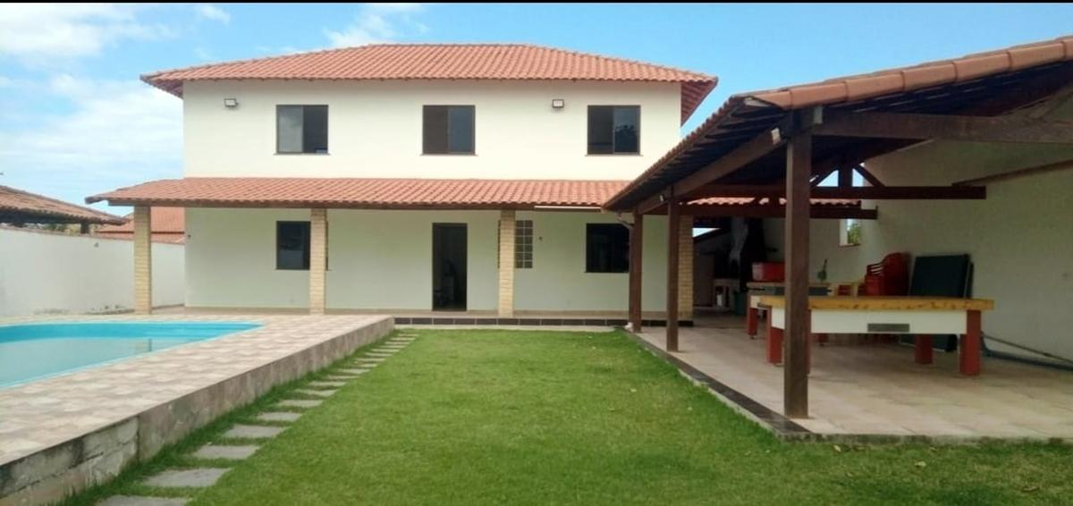 Casa à venda com 3 quartos, 450m² - Foto 1