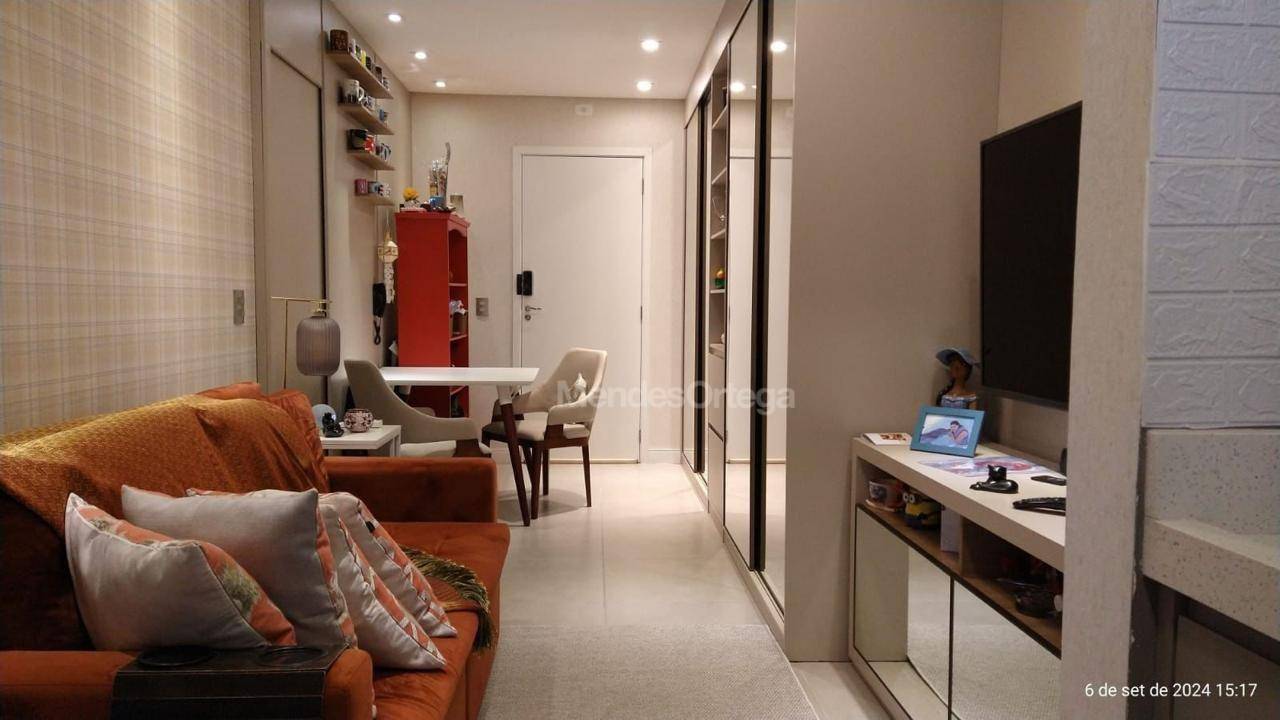 Apartamento à venda com 1 quarto, 38m² - Foto 5