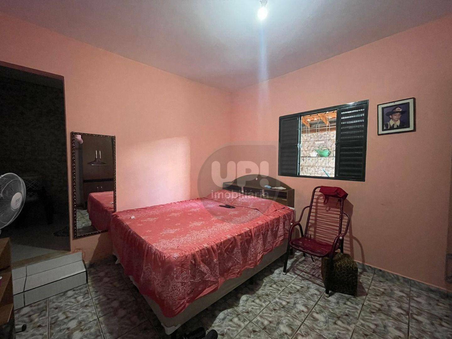 Casa à venda com 2 quartos, 160m² - Foto 13