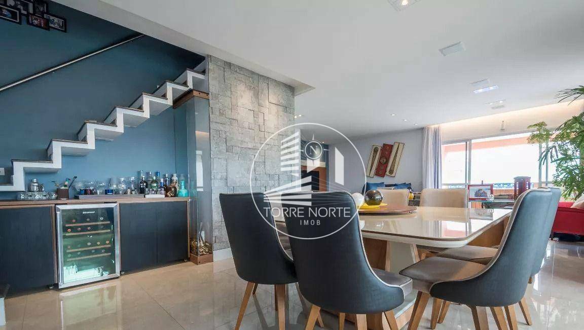 Apartamento à venda com 4 quartos, 243m² - Foto 1