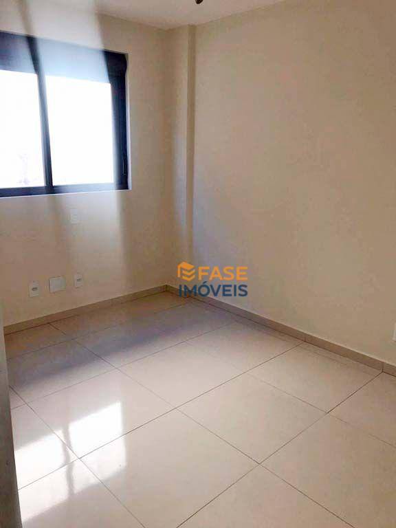 Apartamento à venda com 2 quartos, 105m² - Foto 6